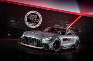 Der neue Mercedes-AMG GT Track Series: Limited Edition, unlimited Performance The new Mercedes-AMG GT Track Series: limited edition, unlimited performance