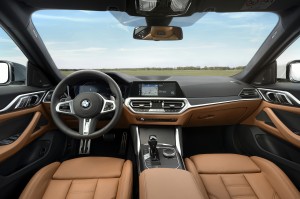 P90424610_highRes_the-all-new-bmw-430i