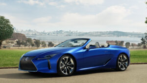 2021_Lexus_LC_500_Convertible_02