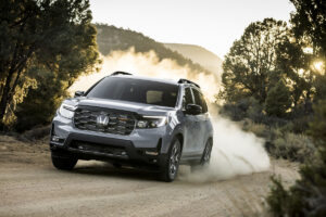 01 2022 Honda Passport TrailSport (1)