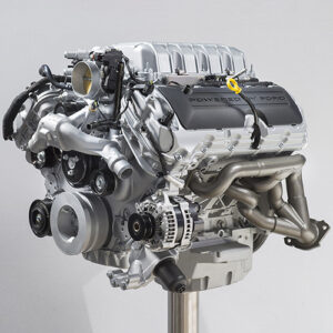 2020 Shelby GT500 engine
