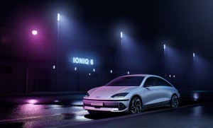 Large-50249-HyundaiMotorUnveilsDesignofAll-ElectricIONIQ6ElectrifiedStreamlinerwithMindfulInteriorDesign