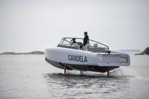 657351_20220823_Polestar_to_supply_batteries_to_electric_hydrofoil_boat_company_Candela